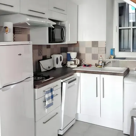 Maison conviviale à Sainte-Marie-de-Ré, 42 m², jardin *